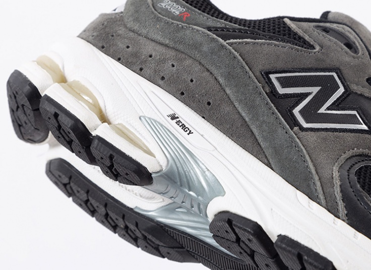 کتانی طرح New Balance مدل ML200ZR