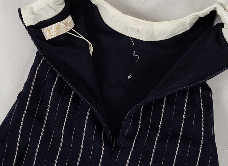 پیراهن دخترانه