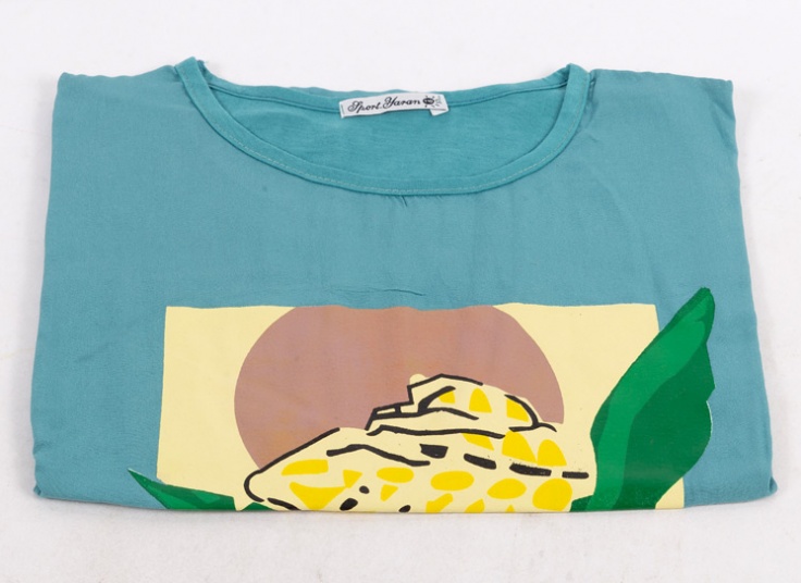 تاپ آستین افتاده چاپدار