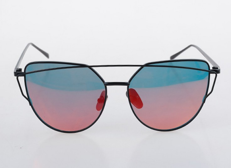 عینک آفتابی طرح Dior