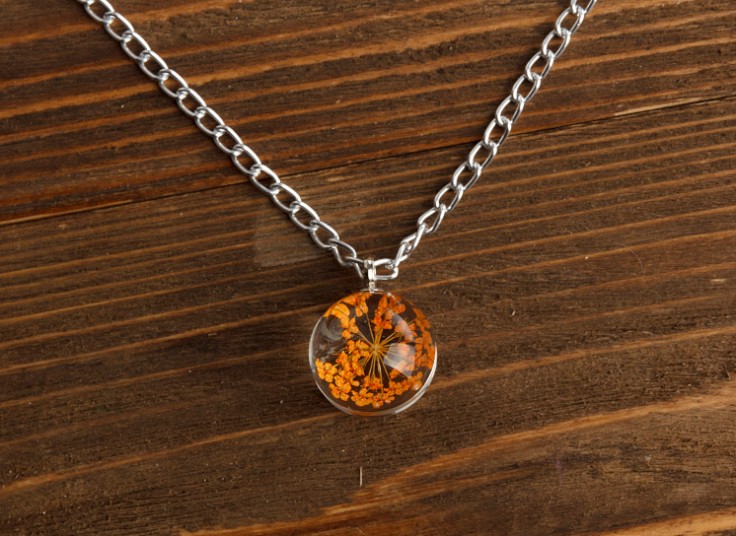 گردنبند توپی Crystalline