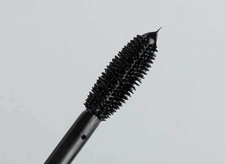 ریمل طرح Oriflame