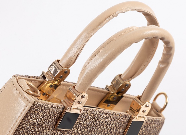 کیف کنفی زنانه طرح Victorias