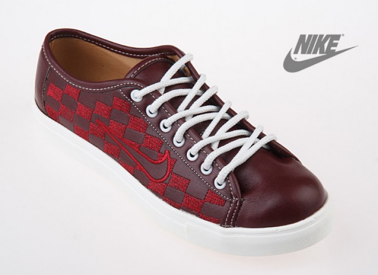 کفش اسنیکرز زنانه NIKE