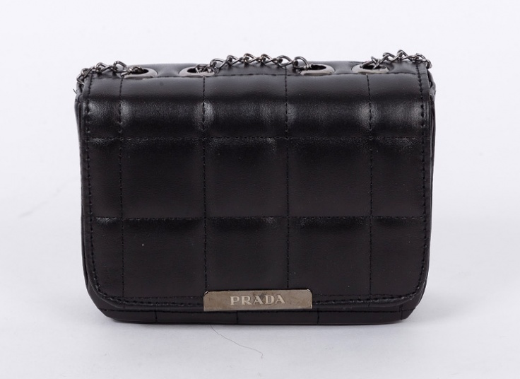 کیف دوشی زنانه prada