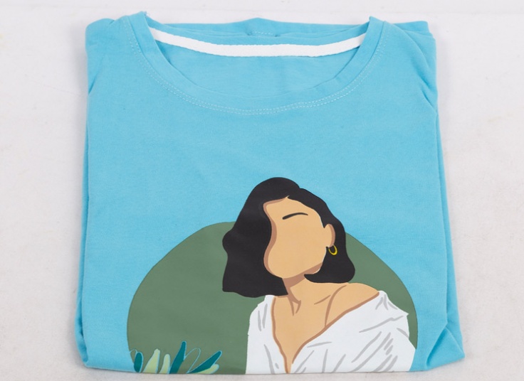 تیشرت زنانه طرح Face off