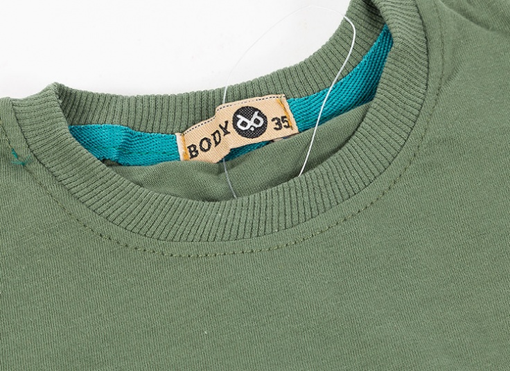 تیشرت و شلوارک بچگانه