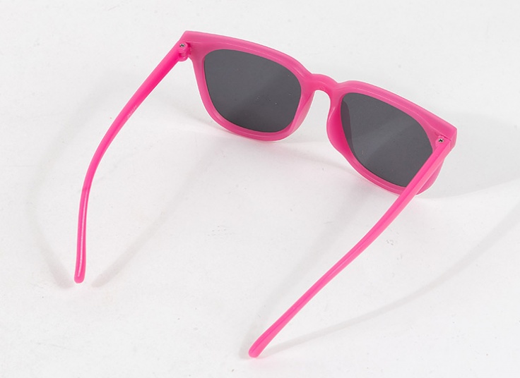 عینک بچگانه