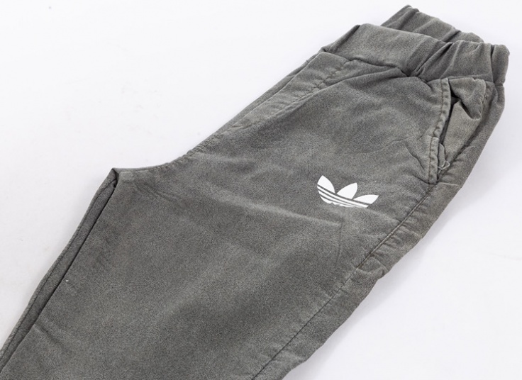 شلوار اسلش مردانه‌ طرح adidas