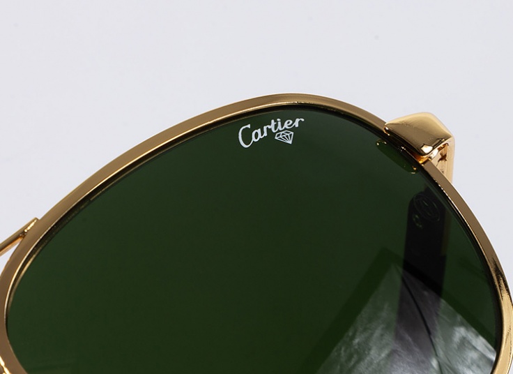عینک آفتابی طرح Cartier