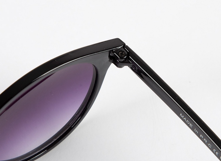 عینک آفتابی زنانه Matrixx