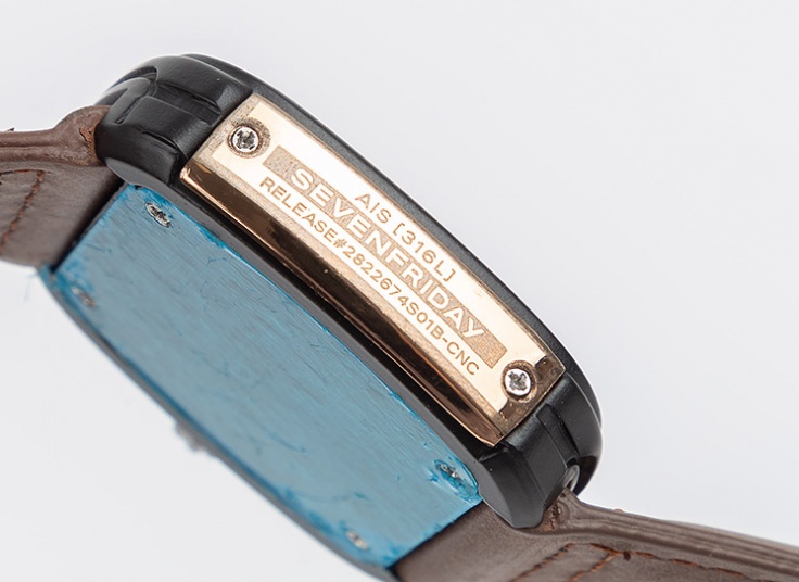 ساعت مچی SevenFriday