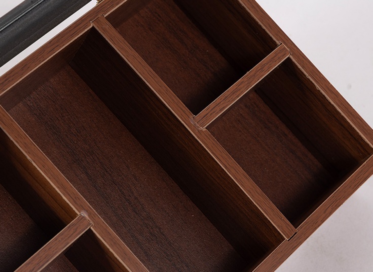 جعبه پذیرایی چوبی Romer