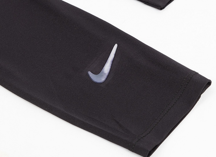 نیم تنه شلوار ورزشی طرح Nike