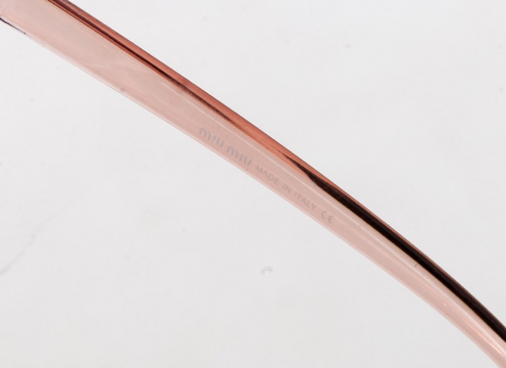 عینک زنانه miu miu