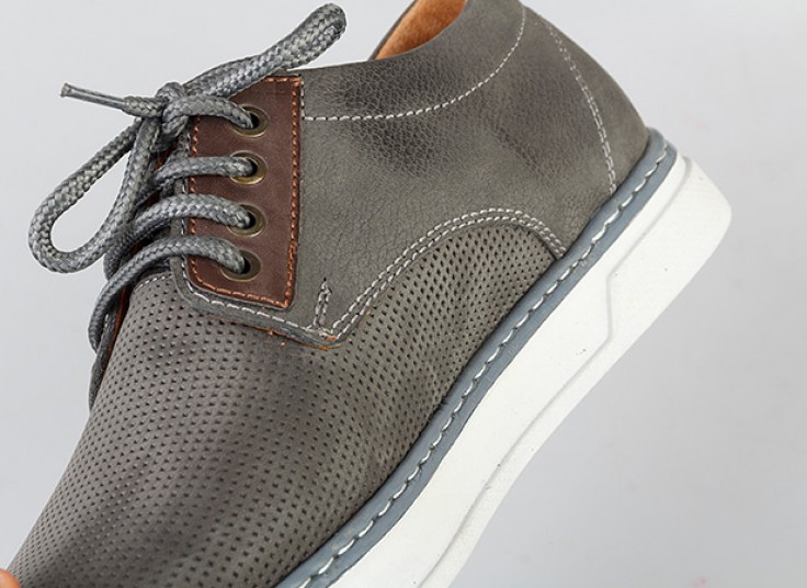 کفش مردانه Clarks