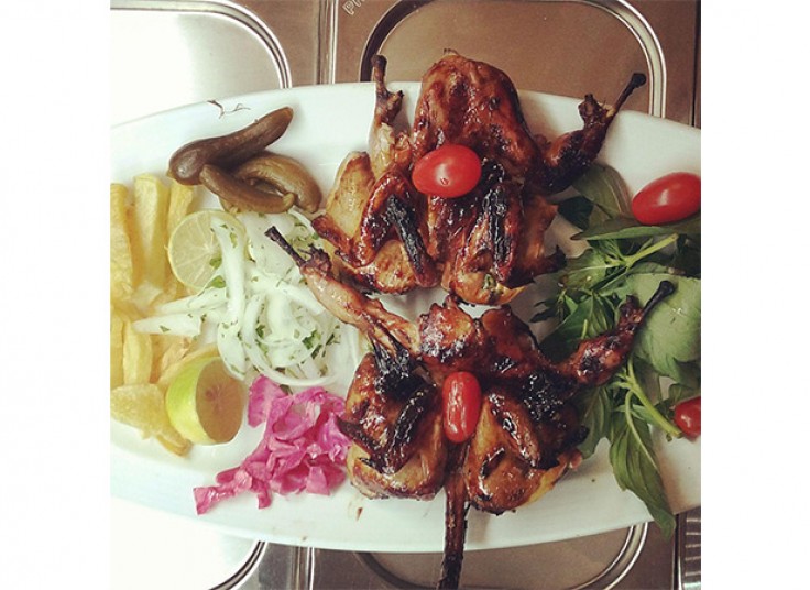 رستوران چنگال پلاس