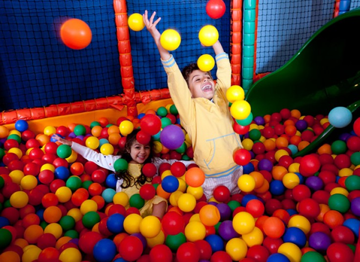 شهر شادی مرکز تجاری گلستان