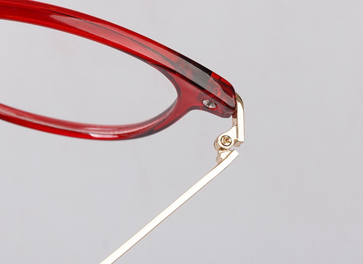 عینک طبی Garamond