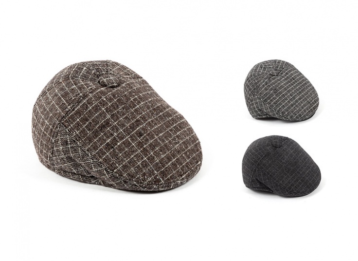 کلاه کپ دکمه دار