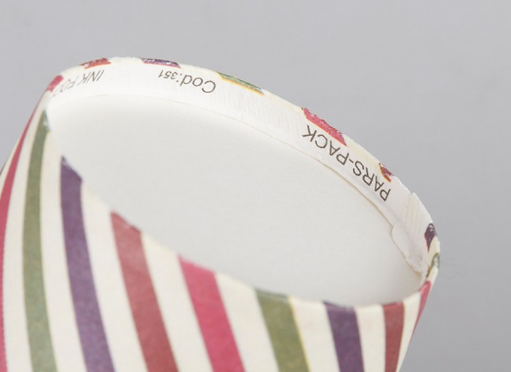 پکیج لیوان و شات طرحدار کاغذی