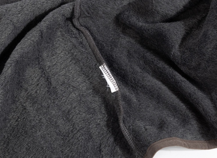 کاپشن decathlon