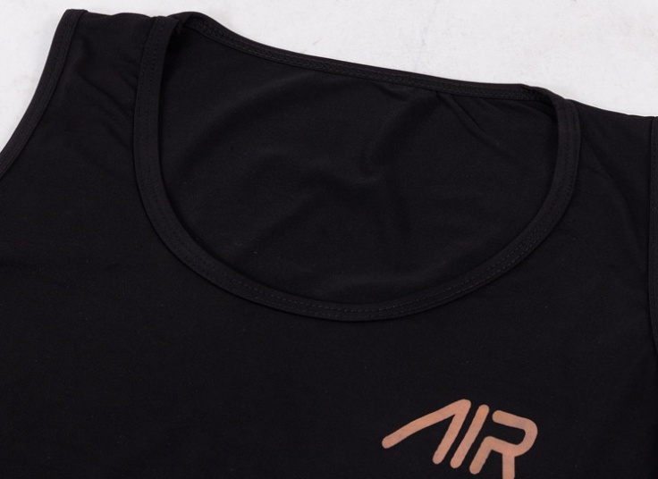 ست نیم تنه و لگ ورزشی زنانه