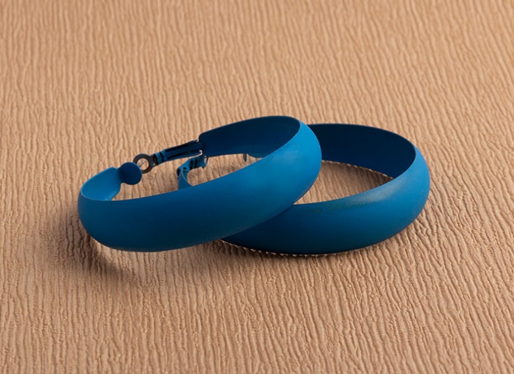 انواع گوشواره نئونی