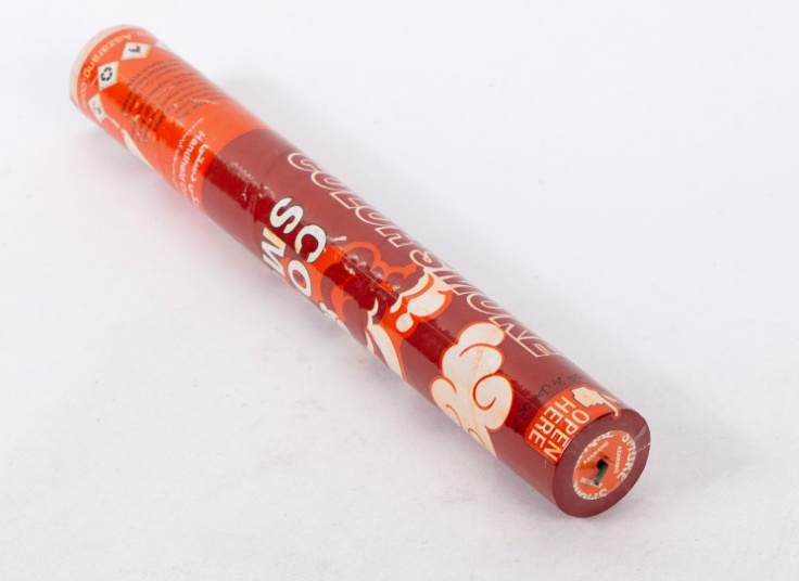 وسایل آتش بازی و نورافشانی هوایی