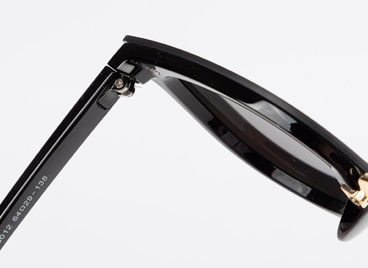 عینک آفتابی زنانه طرح GUCCI