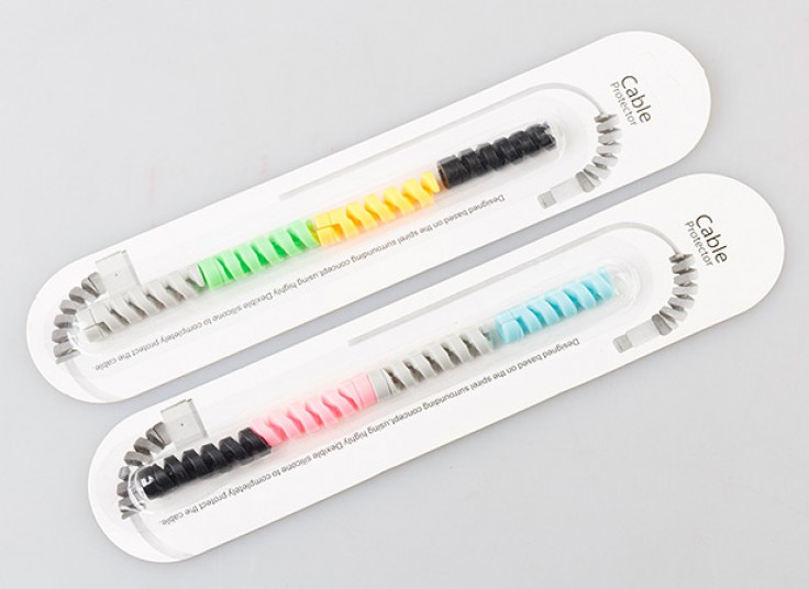 محافظ کابل فنری