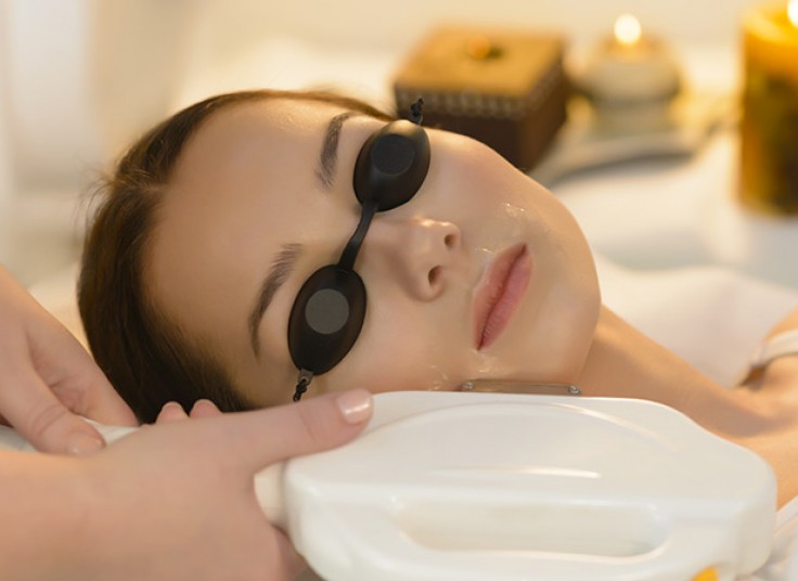 مرکز لیزر هیرلس