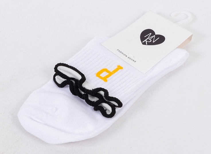 جوراب نیم ساق زنانه