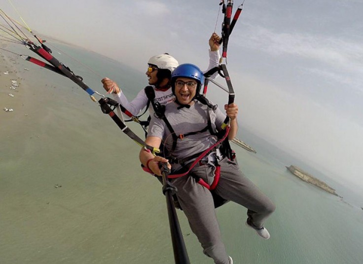 پاراگلایدر خلبان مختاری