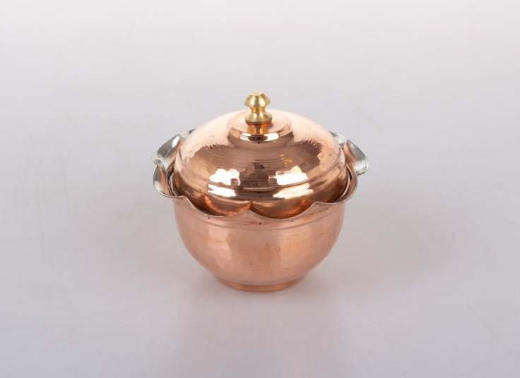 ظروف آشپزخانه مسی