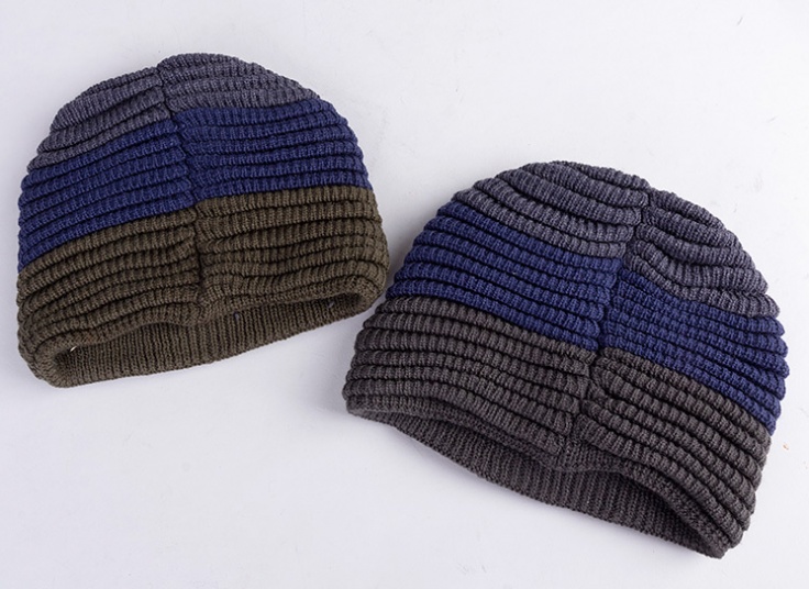 کلاه بافت Stripes