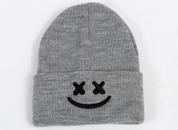 کلاه بافت Marshmello