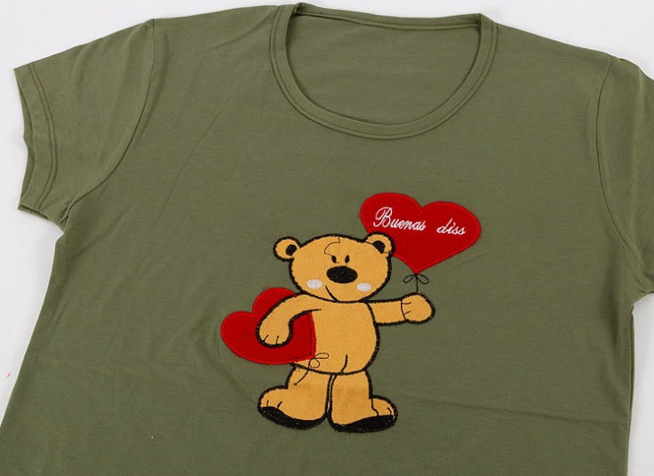 تیشرت زنانه طرح قلب