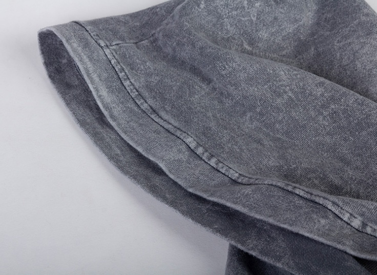 بلوز زنانه کلاهدار FENDI