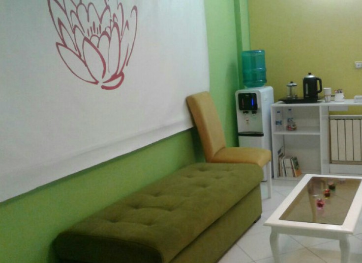 جرم گیری و بروساژ دندانپزشکی لوتوس