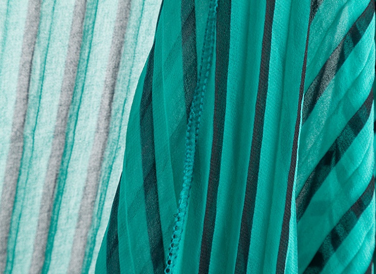 مانتو حریر جلو باز