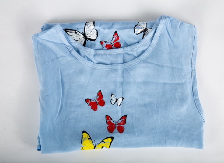 تاپ نخی طرح پروانه