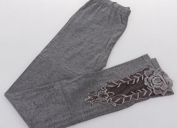 لگ گلدوزی شده Oemen