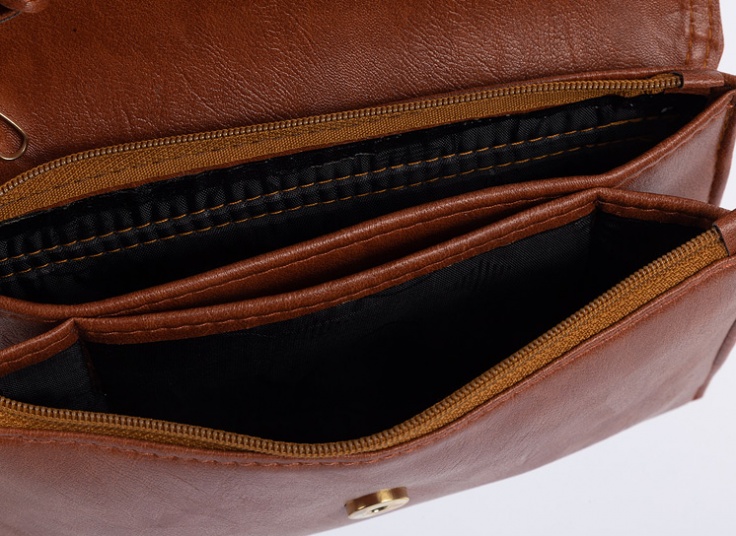 کیف پاسپورتی Marc Jacobs