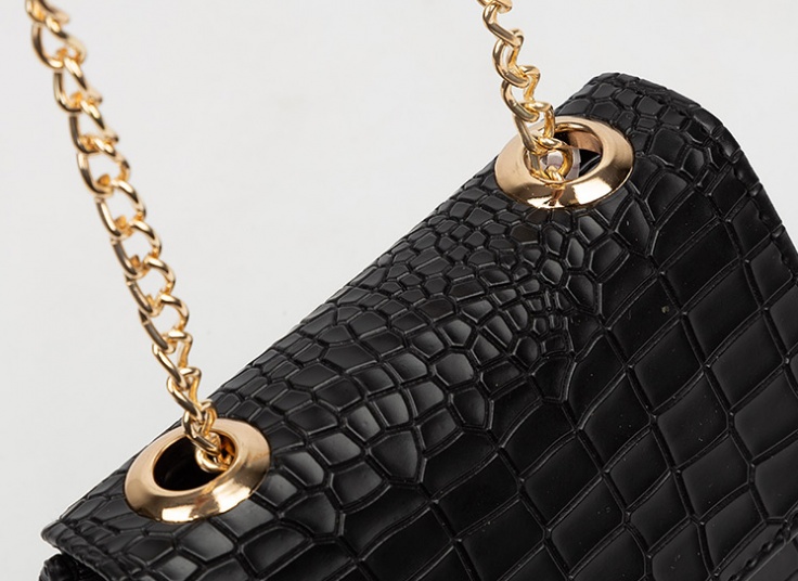 کیف دوشی کوچک زنانه