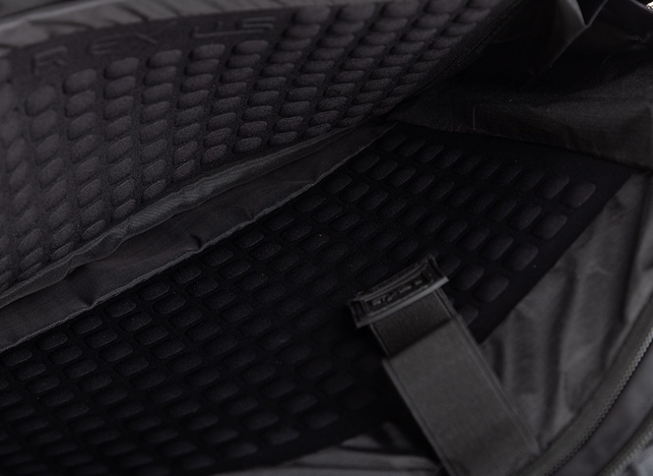 کیف لپ تاپ Rexus