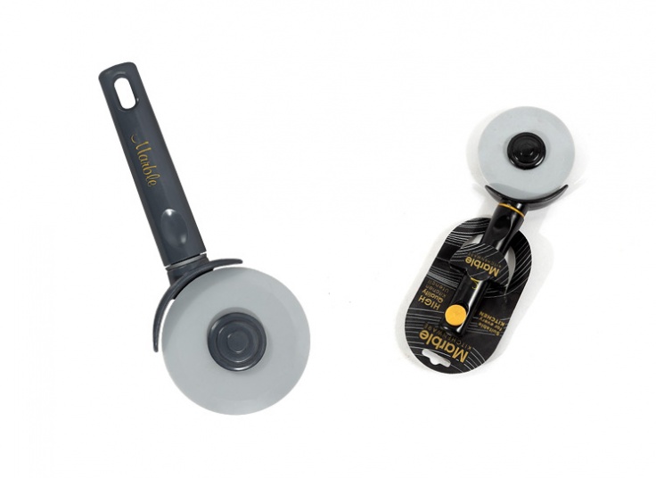 پیتزا بر Marble