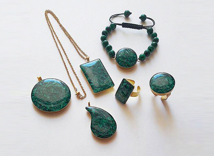 ورکشاپ ساخت زیورآلات رزین در گالری حما