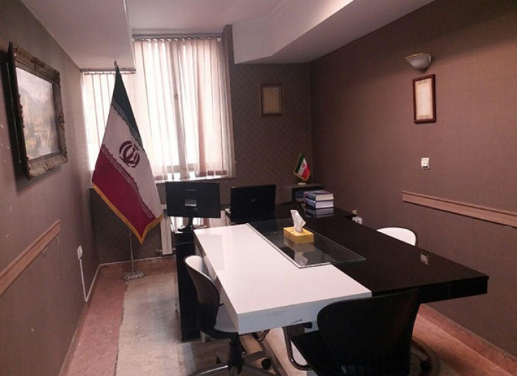 مشاوره و وکالت در موسسه حقوقی خورشید عدالت کیانپارس