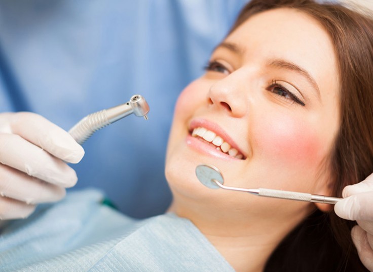 مطب دندانپزشکی آریا